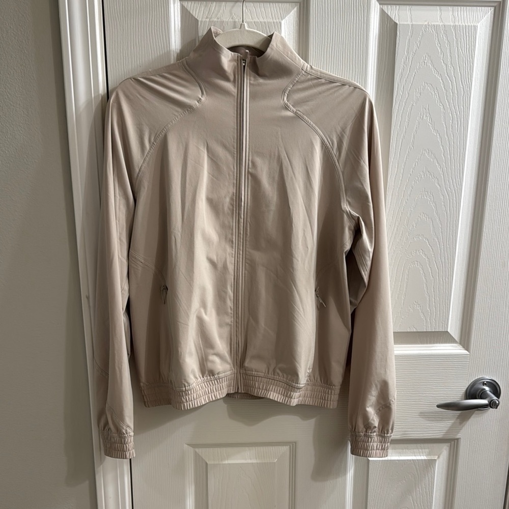 Women’s size 4 Lululemon jacket